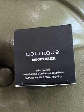 Younique Moodstruck Mini Palette Humble 3 Eyeshadows New "Humble"